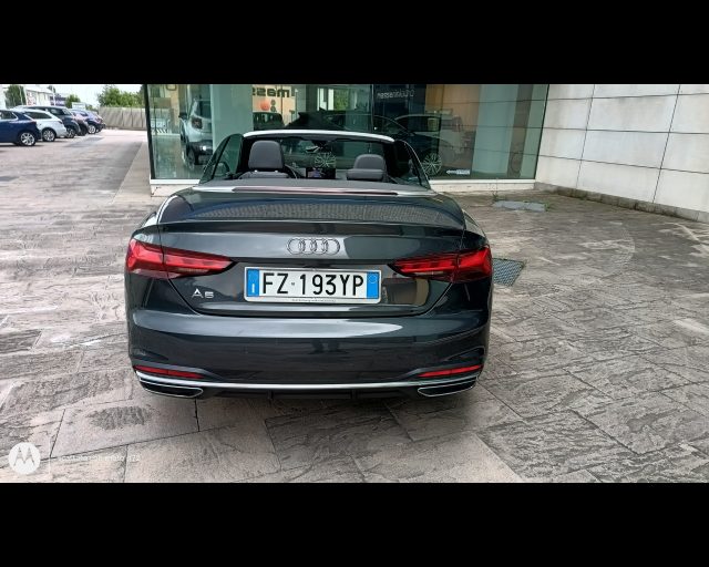 AUDI A5 Cabrio 40 TDI S tronic Business Advanced Immagine 4