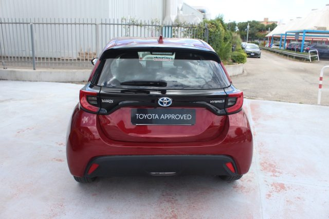 TOYOTA Yaris 1.5 Hybrid 5 porte Trend Immagine 3