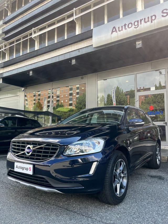 VOLVO XC60 D4 AWD OCEAN RACE GEARTRONIC Immagine 0