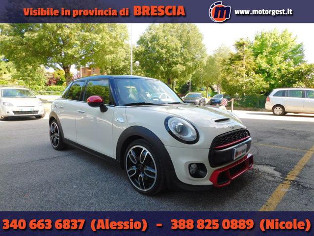 MINI Cooper S 2.0 Cooper S 5 porte allestimento JCW Immagine 0