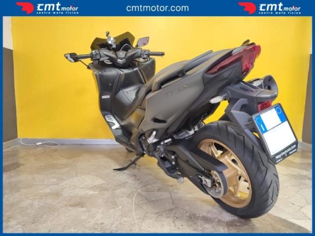 YAMAHA T-Max 560 Garantito e Finanziabile Immagine 3