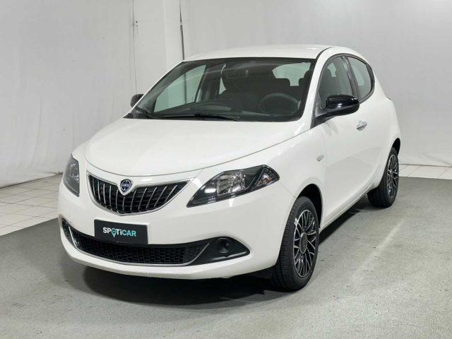 LANCIA Ypsilon 1.0 FireFly 5 porte S&S Hybrid Platino Immagine 0