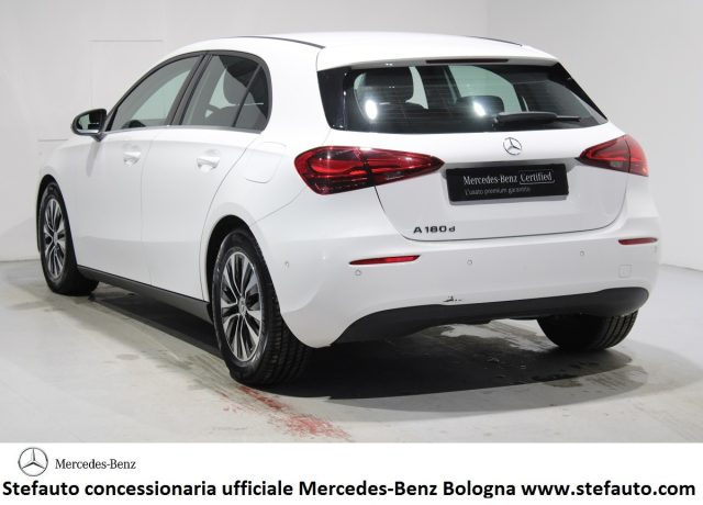 MERCEDES-BENZ A 180 d Auto Advanced Navi Immagine 2