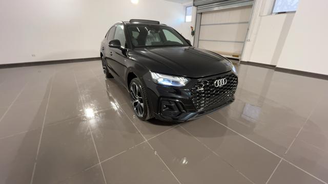 AUDI Q5 SPB 40 TDI quattro S tronic S line Immagine 2