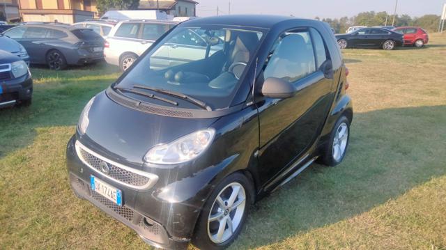 SMART ForTwo 1000 62 kW coupé passion Immagine 1