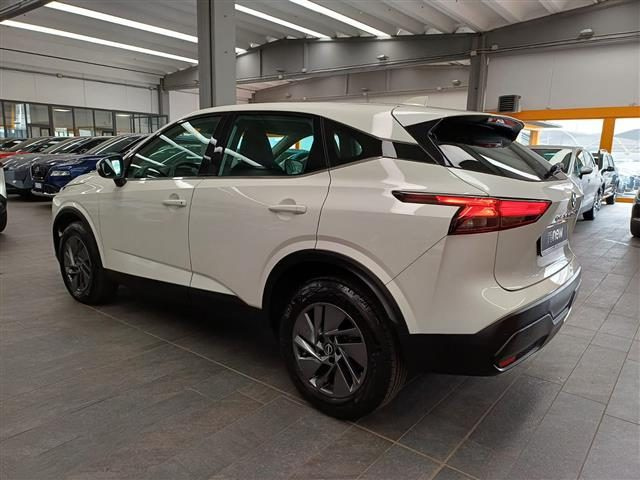 NISSAN Qashqai 1.3 Mild Hybrid 140cv Business 2WD Immagine 2