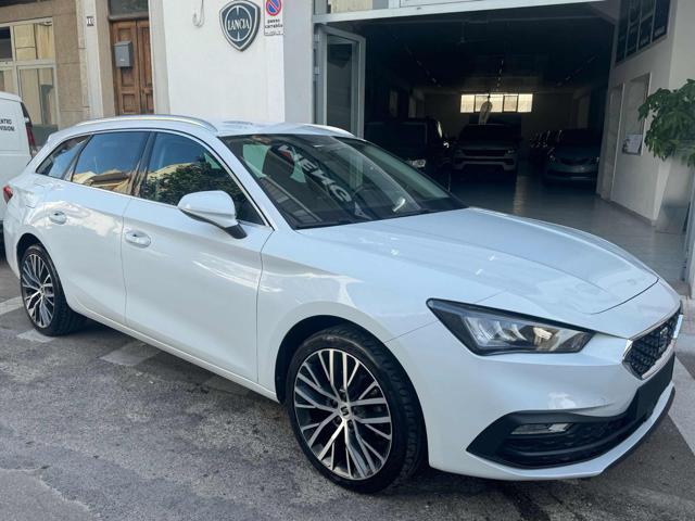 SEAT Leon Sportstourer 1.5 eTSI 150 CV DSG Xcellence Immagine 4