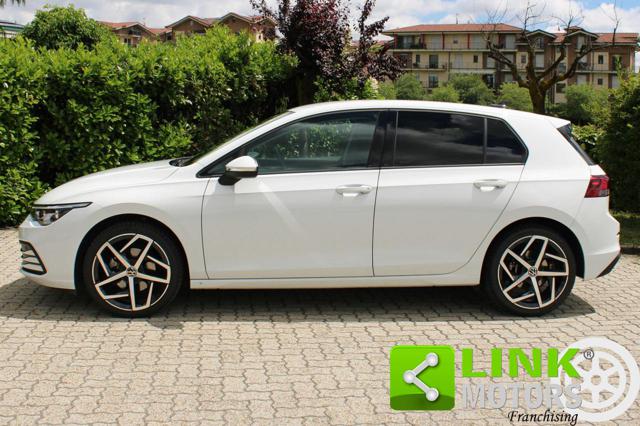 VOLKSWAGEN Golf 1.5 eTSI STYLE 150 CV Mk8 MHEV DSG Immagine 1