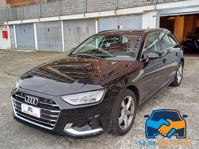 AUDI A4 Avant 30 TDI/136 CV S tronic Business Immagine 0