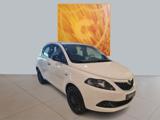 LANCIA Ypsilon 1.0 FireFly S&S Hybrid Silver 70cv