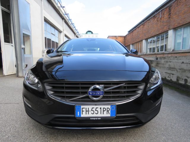 VOLVO V60 D2 Geartronic Business Immagine 2