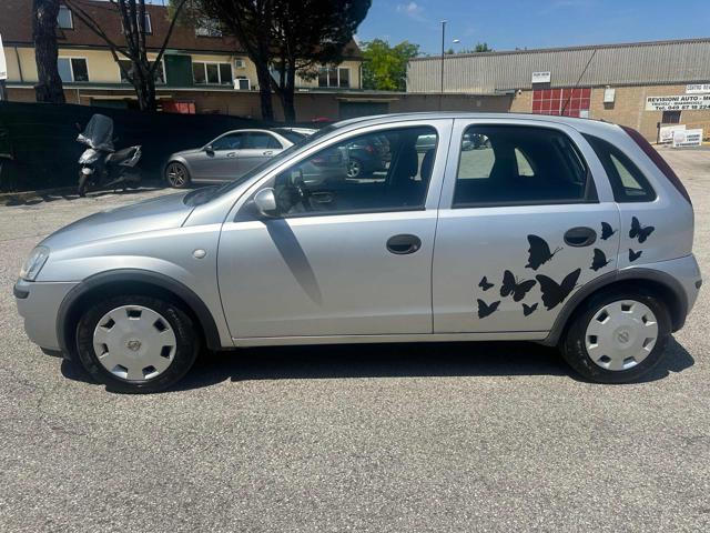 OPEL Corsa 1.2i neopatentati Pronta  per Consegna Immagine 3