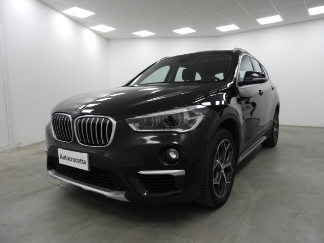 BMW X1 sDrive18d xLine Immagine 0