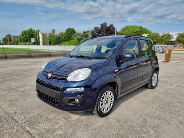 FIAT Panda 1.2 Lounge 5 POSTI Immagine 0