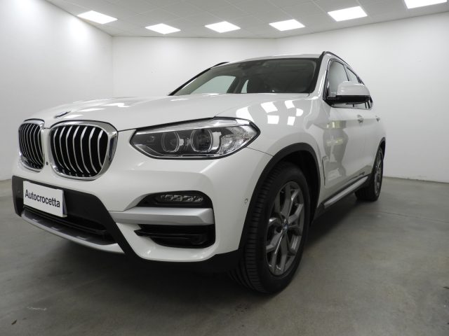 BMW X3 xDrive20d xLine Immagine 0