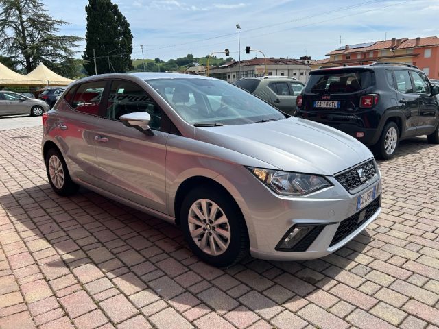 SEAT Ibiza 1.6 TDI 95 CV 5 porte Business Immagine 1