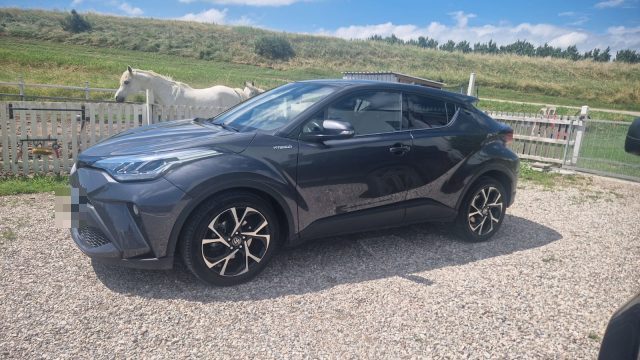 TOYOTA C-HR 1.8 Hybrid E-CVT trend Immagine 0