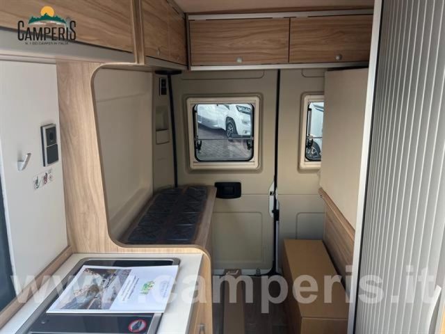 HYMER-ERIBA  HYMERCAR AYERS ROCK - VERSIONE CAMPERIS Immagine 3