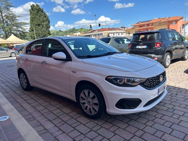 FIAT Tipo 1.3 Mjt S&S 5 porte Easy Immagine 1