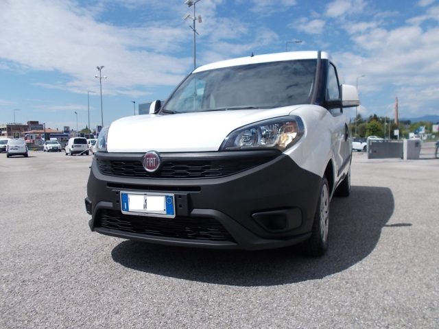 FIAT Doblo 1.6 MJT 105CV PC-TN Cargo Lamierato SX 3 Pos Immagine 3