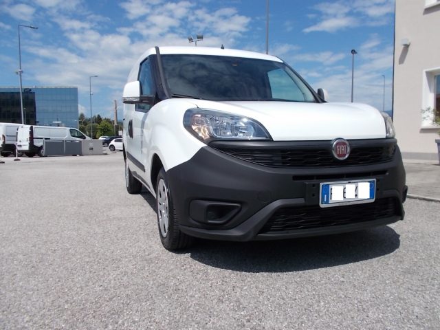 FIAT Doblo 1.6 MJT 105CV PC-TN Cargo Lamierato SX 3 Pos Immagine 2