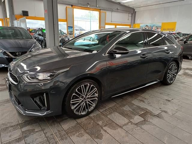 KIA Proceed 1.4 T GDI 140cv GT Line 2WD DCT my20 Immagine 1