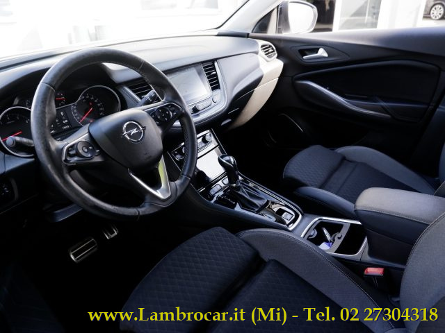 OPEL Grandland X 1.5 diesel Ecotec Start&Stop aut. Ultimate Immagine 3