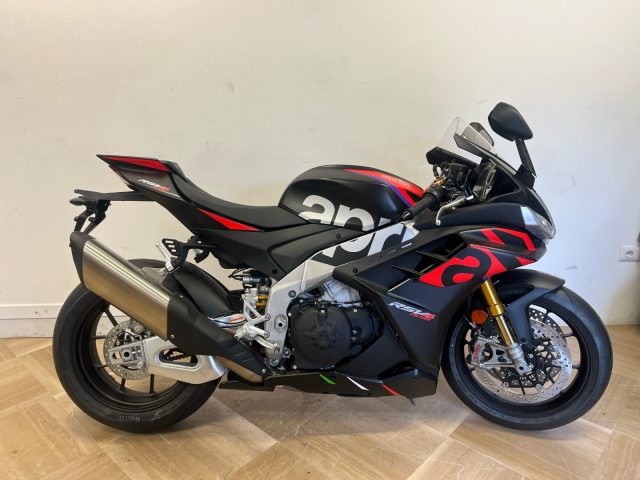 APRILIA RSV4 Factory RSV4 1100 Factory Immagine 0