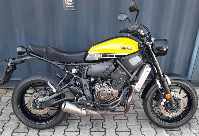 YAMAHA XSR 700 2016 Immagine 0