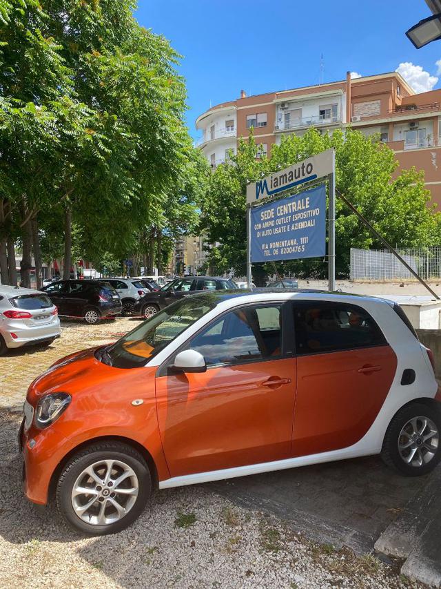 SMART ForFour 1.0cc PASSION 71cv TETTO PANORAMA SENS PARK Immagine 2