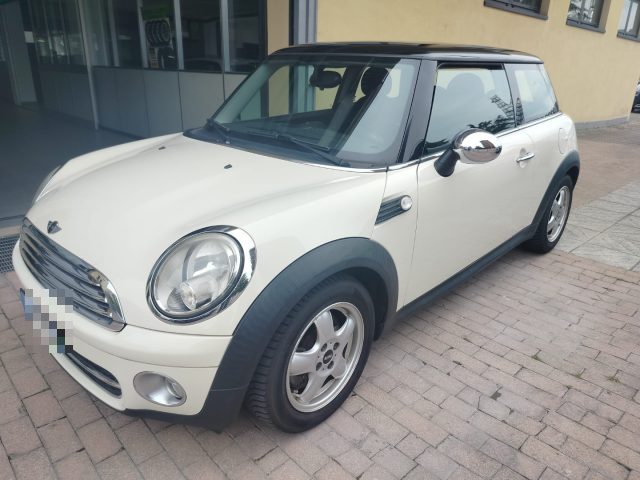 MINI Cooper D 1.6 16V Cooper D Immagine 0