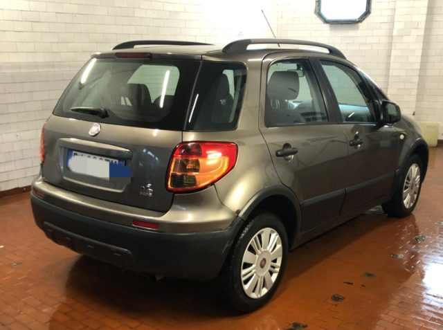 FIAT Sedici 2.0 MJT 16V DPF 4x4 Dynamic Immagine 3