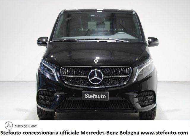 MERCEDES-BENZ V 300 d Auto Premium 4Matic Long Navi Immagine 1