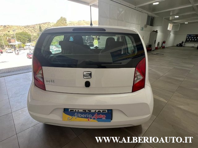 SEAT Mii 1.0 5 porte Chic Immagine 4