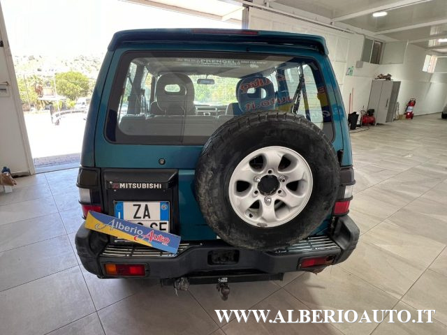 MITSUBISHI Pajero 2.5 TDI GL VEDI NOTE Immagine 4