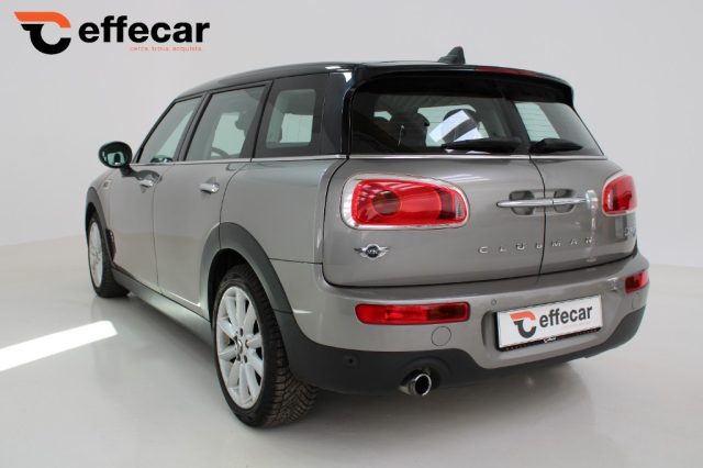 MINI Clubman 2.0 Cooper D Business Automatica Immagine 3