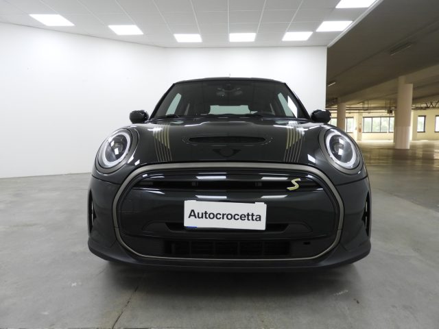 MINI Cooper SE Resolute Immagine 2