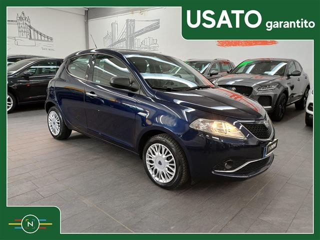 LANCIA Ypsilon 5 Porte 1.2 Ecochic 69cv Silver Immagine 0