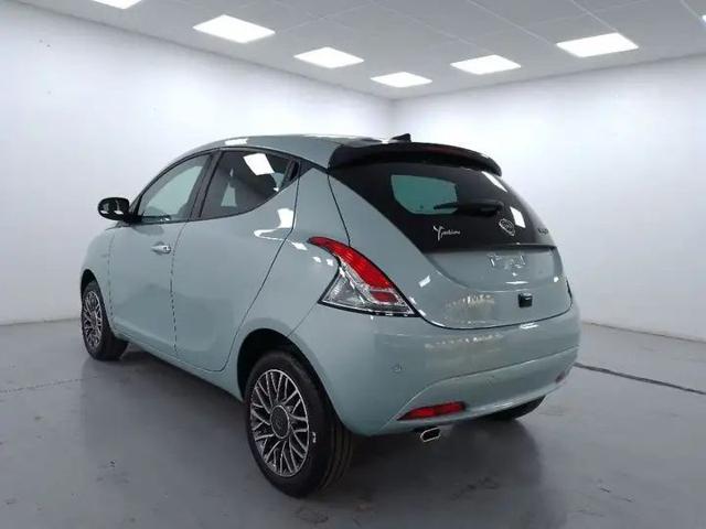 LANCIA Ypsilon 1.0 FireFly 5 porte S&S Hybrid Alberta Ferretti Immagine 4