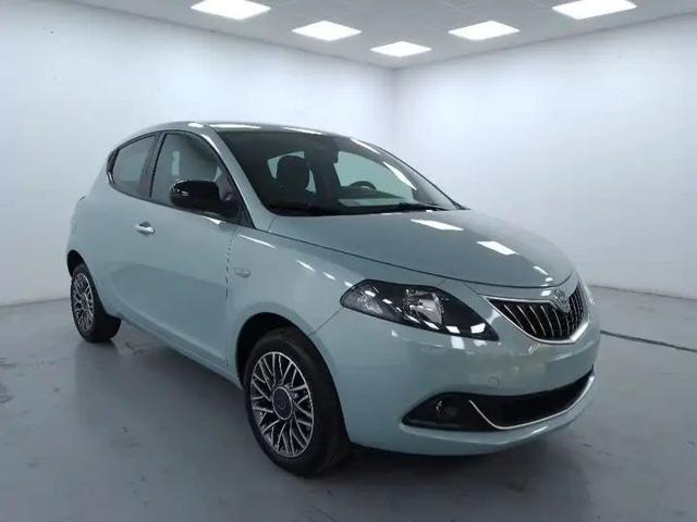 LANCIA Ypsilon 1.0 FireFly 5 porte S&S Hybrid Alberta Ferretti Immagine 0