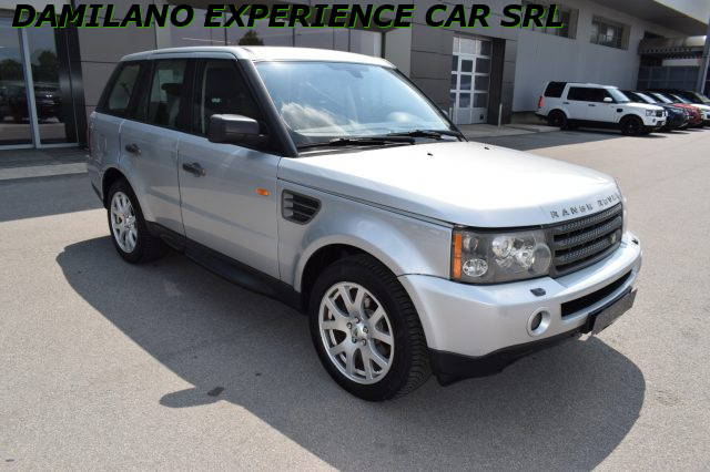 LAND ROVER Range Rover Sport 2.7 TDV6 SE Immagine 2