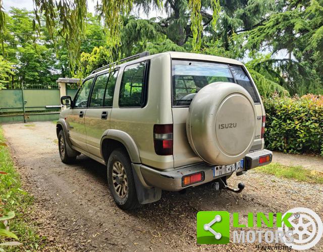 ISUZU Trooper 3.0 DTI 159 CV Immagine 2