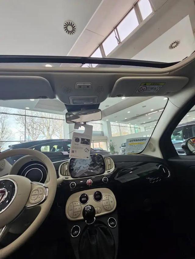 FIAT 500 C 1.0 Hybrid Immagine 2