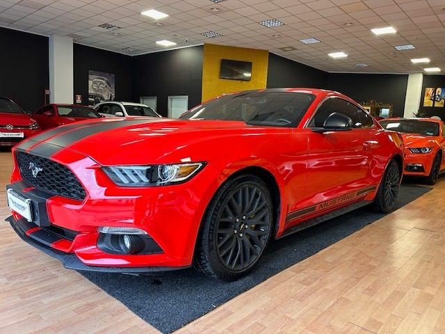 FORD Mustang Fastback 2.3 EcoBoost  UFFICIALE ITALIANA Immagine 2