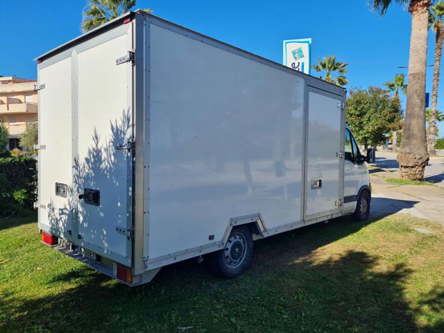 RENAULT Master 140 3.0 dCi cassone chiuso in alluminio Immagine 3