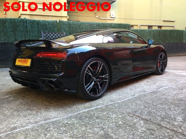 AUDI R8 *SOLO NOLEGGIO/ONLY RENT* Immagine 1