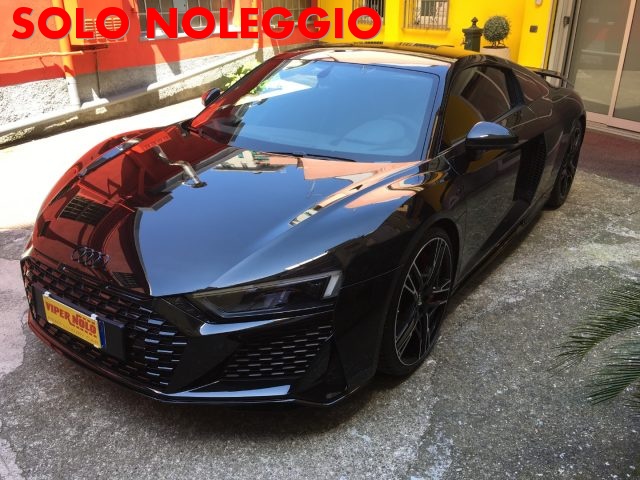 AUDI R8 *SOLO NOLEGGIO/ONLY RENT* Immagine 2