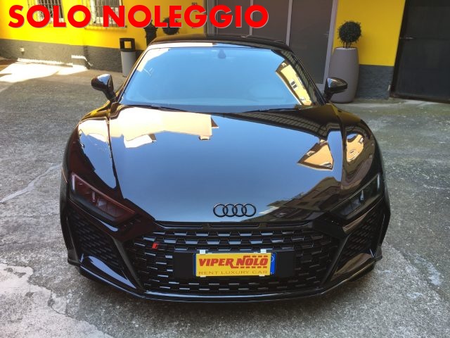 AUDI R8 *SOLO NOLEGGIO/ONLY RENT* Immagine 0