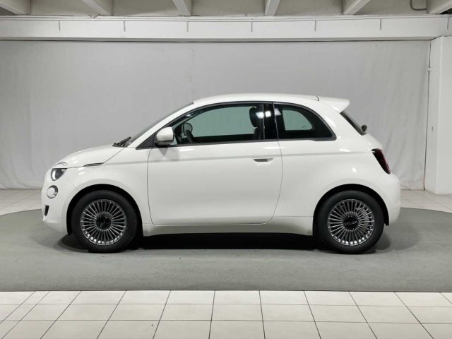 FIAT 500 Berlina 23,65 kWh Immagine 1