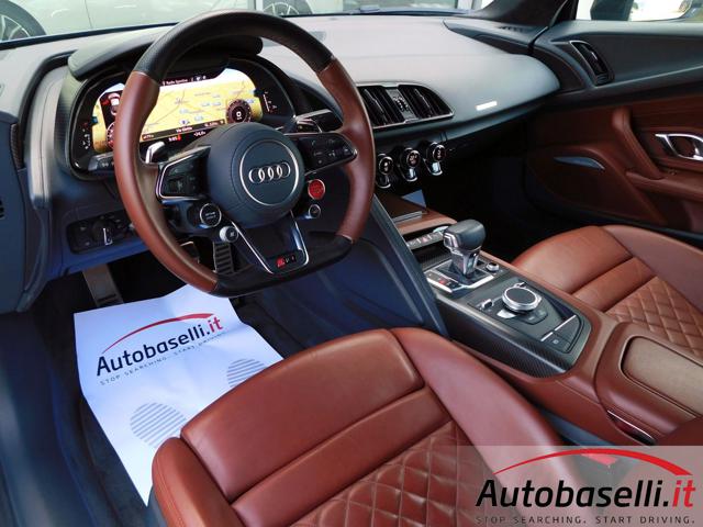 AUDI R8 COUPE 5.2 V10 FSI PLUS QUATTRO S-TRONIC 610CV Immagine 1